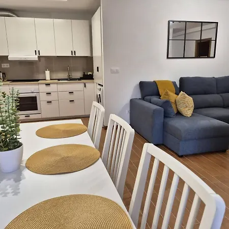 La Ultima Orilla - Mar Y Garaje Malpica